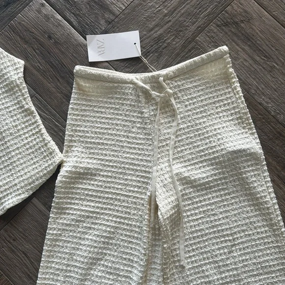 ZARA Cream Knit Vest and Pants Set - Picture 2 of 4